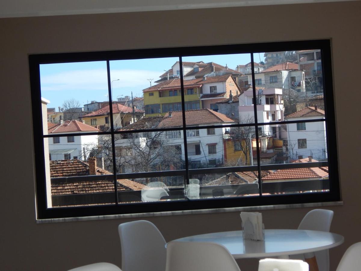 Ora Apartament Pogradec Exterior foto