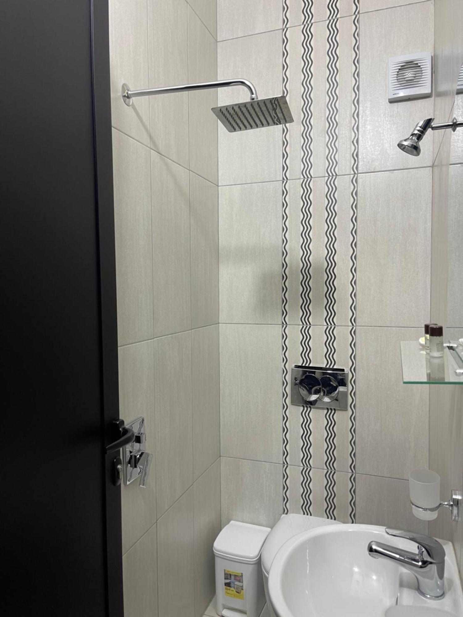 Ora Apartament Pogradec Exterior foto