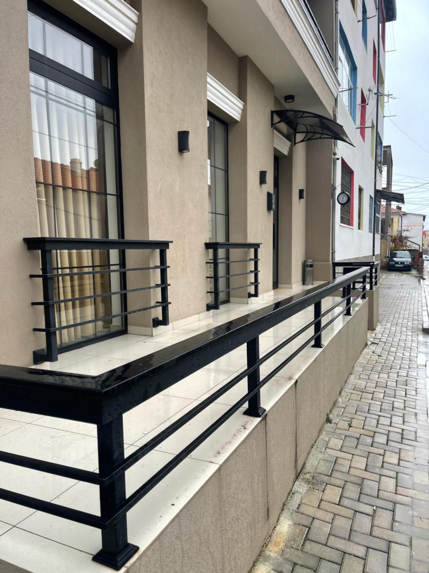 Ora Apartament Pogradec Exterior foto