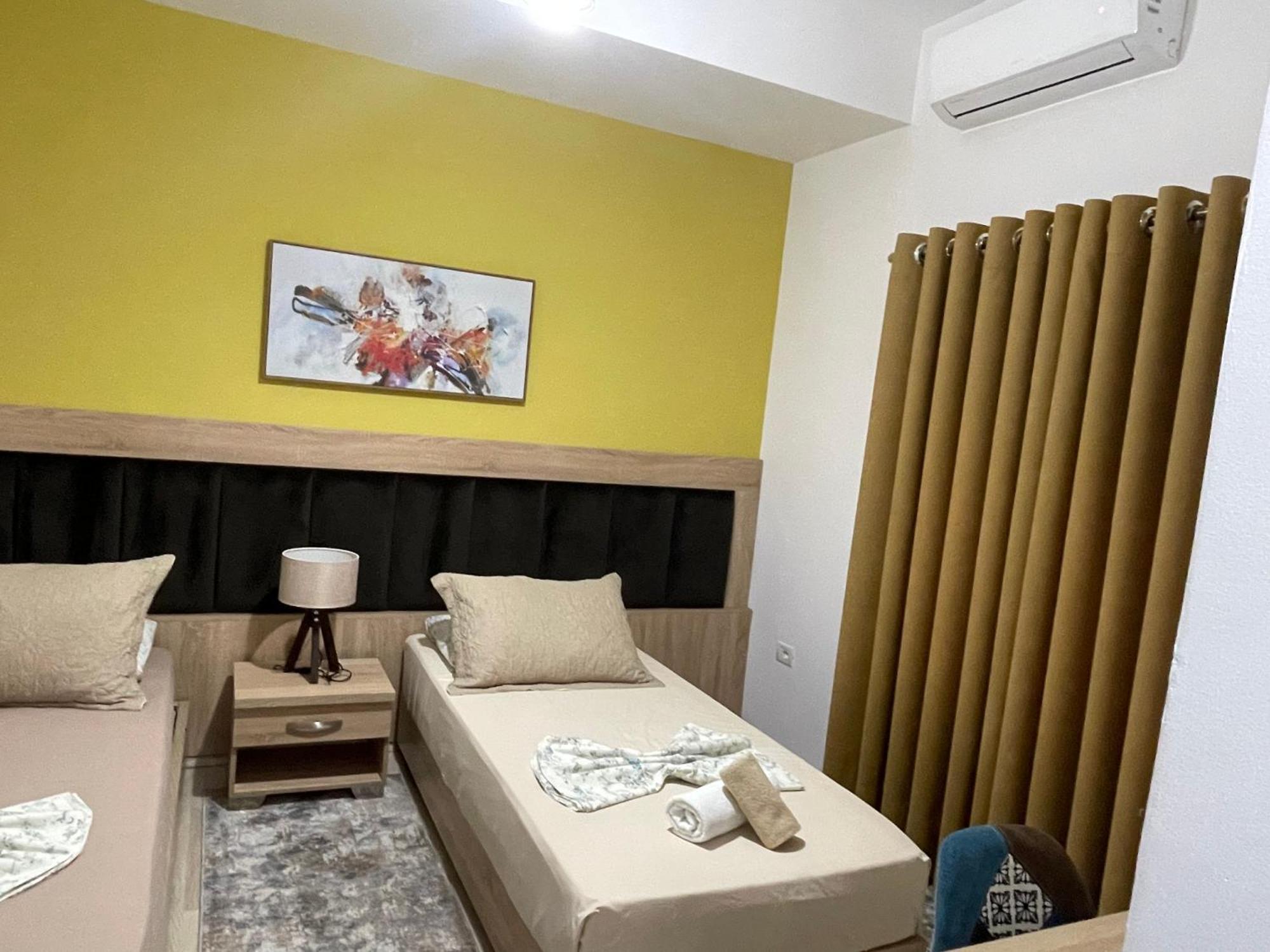 Ora Apartament Pogradec Exterior foto